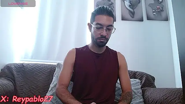 ReyPablo1 online show from 01-11-26, 03:50