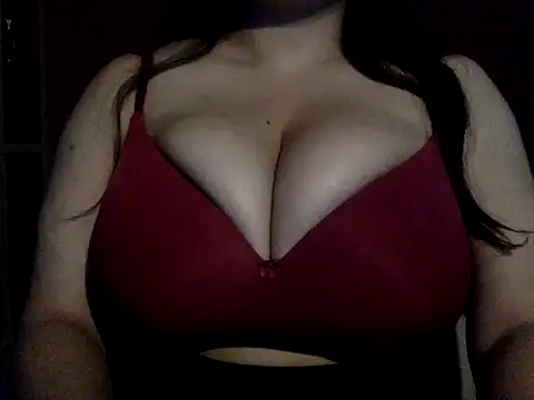 LittleHeartss online show from 10-22-25, 10:20