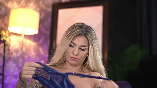 AlmaVelia online show from 01-12-26, 10:04