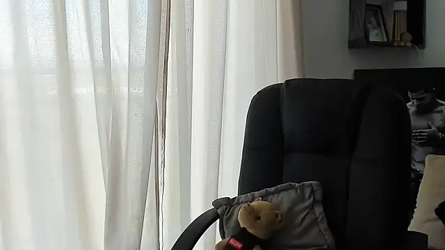 Marck Mathews online show from 09-19-25, 03:13