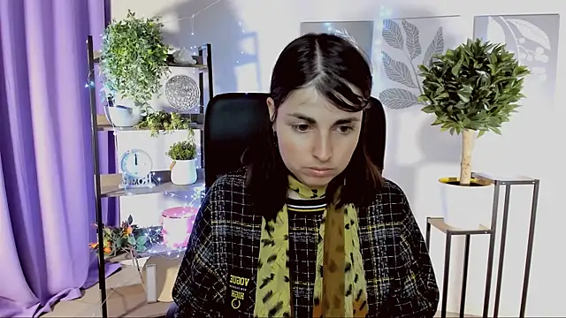 MartaEdams online show from 04-08-26, 06:24