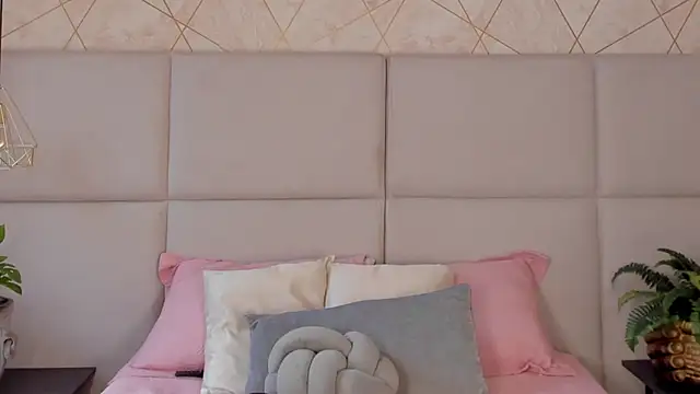 SamayRyann online show from 05-20-26, 01:39