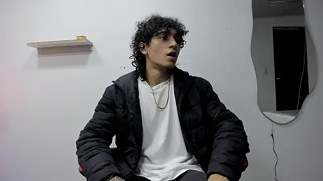 Snapshot of JackesTaylor chatting on 11-02-25, 04:59 JackesTaylor online show from 11-02-25, 04:59