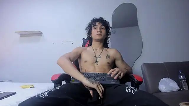 JackesTaylor online show from 04-21-26, 06:52