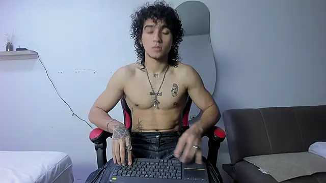 JackesTaylor online show from 04-24-26, 05:32