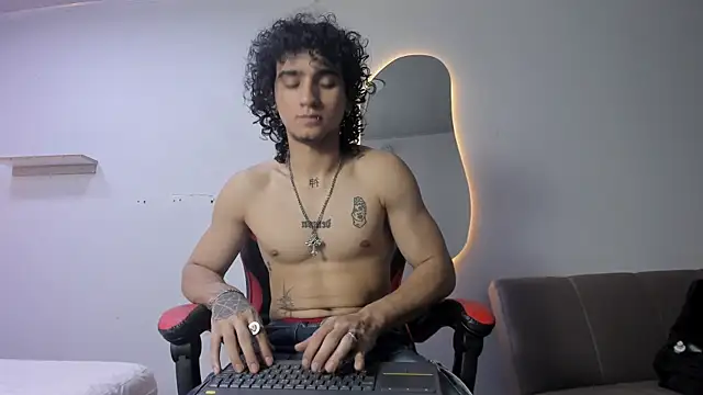 JackesTaylor online show from 04-25-26, 05:10