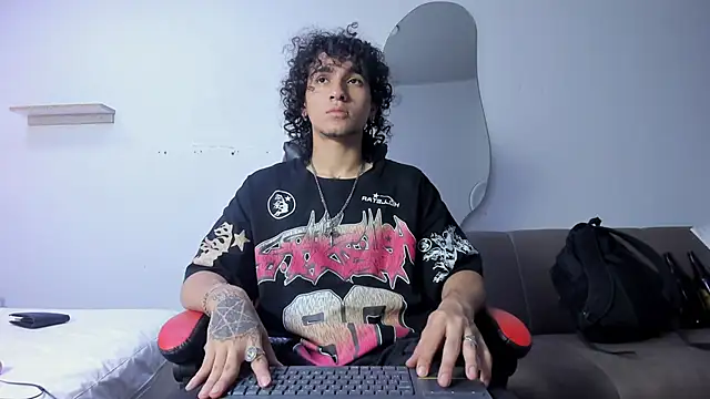 JackesTaylor online show from 04-29-26, 06:39