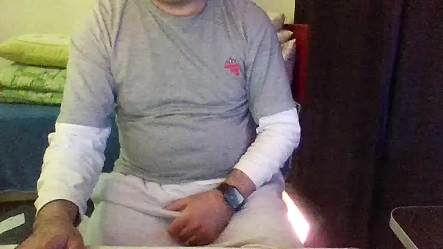 Snapshot of st206boy chatting on 05-03-26, 09:43 st206boy online show from 05-03-26, 09:43