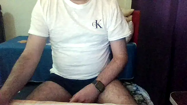 Snapshot of st206boy chatting on 05-19-26, 01:06 st206boy online show from 05-19-26, 01:06