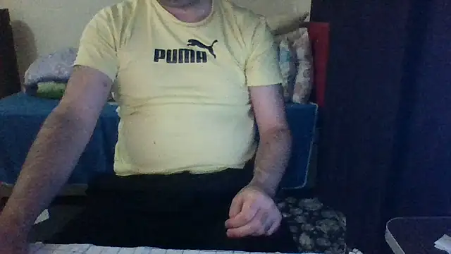 Snapshot of st206boy chatting on 05-29-26, 01:03 st206boy online show from 05-29-26, 01:03