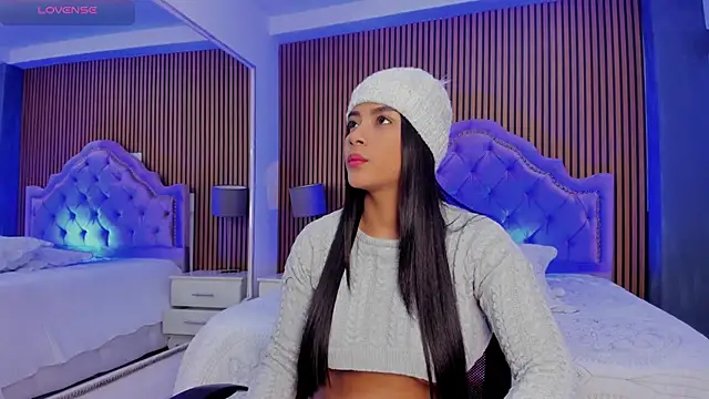 SelenaStonne online show from 09-18-25, 07:38