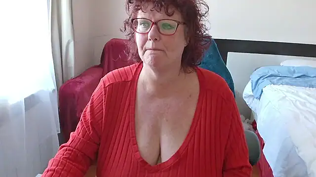 -Curvy- online show from 01-14-26, 10:54