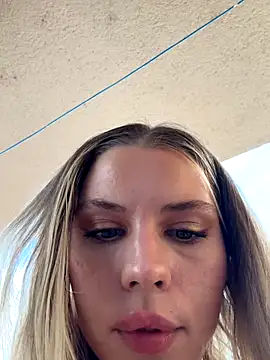 SexyMommyKate online show from 10-11-25, 12:04
