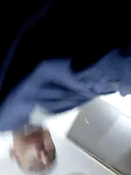 Snapshot of Flacoxlx chatting on 12-04-25, 10:40 Flacoxlx online show from 12-04-25, 10:40