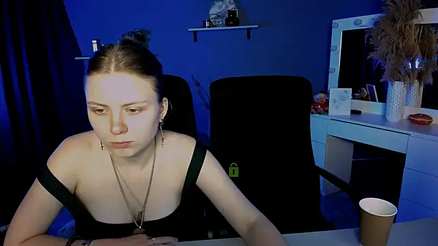 foxy tease  online show from 09-21-25, 02:46