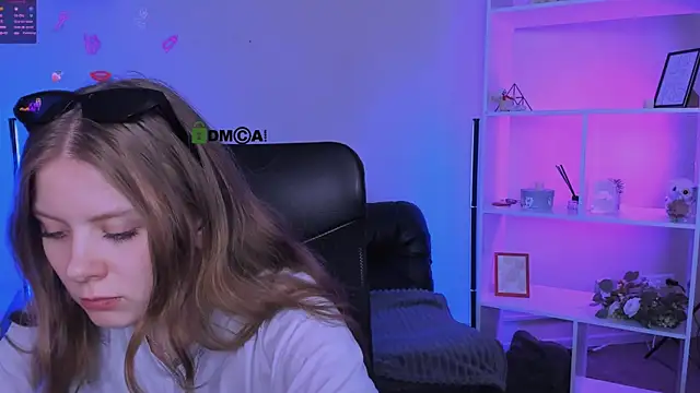 foxy tease  online show from 11-06-25, 12:28