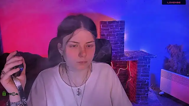 foxy tease  online show from 02-04-26, 12:27