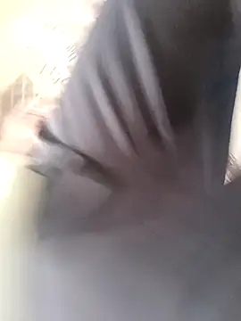 Snapshot of leon8013A chatting on 09-18-25, 11:56 leon8013A online show from 09-18-25, 11:56