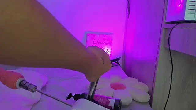 Eva cutte online show from 09-10-25, 11:54