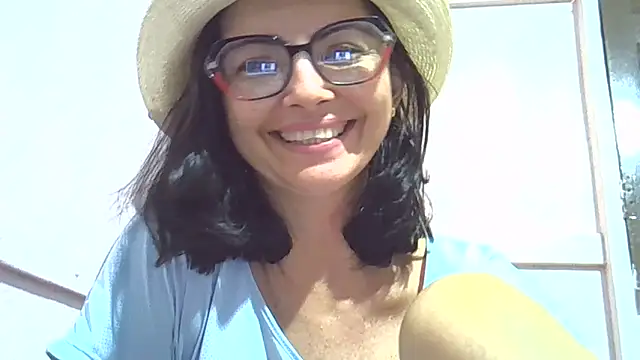 Luana sexy42 online show from 05-14-26, 07:09
