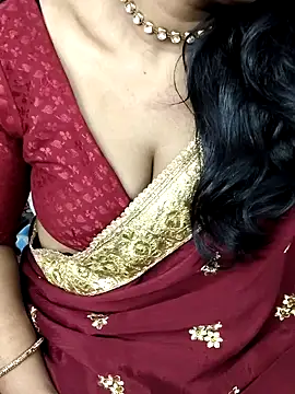 Hotty Sonali online show from 04-21-26, 03:13