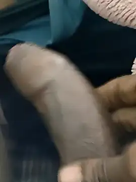 delhi gigolo 5in online show from 01-10-26, 04:31