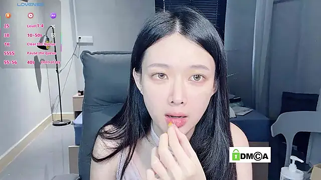 NiNi-baby520 online show from 01-13-26, 07:57