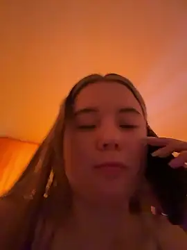 StephanieMur online show from 01-16-26, 04:05