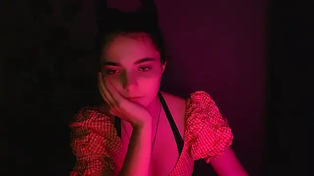 Sun Shine   online show from 11-15-25, 04:32