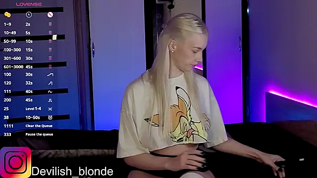 HitchcocianBlonde online show from 11-29-25, 05:27