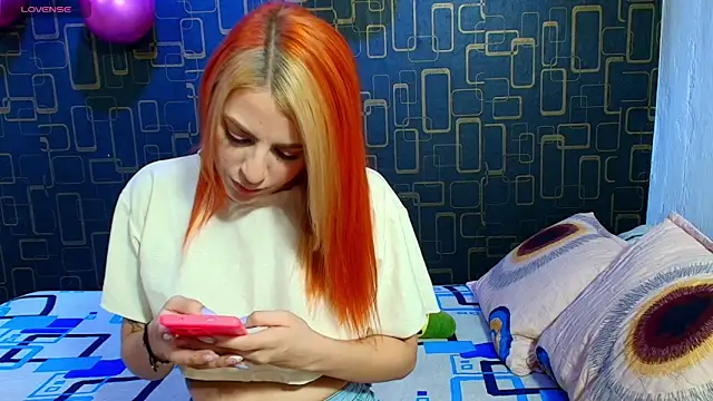 Snapshot of daniquintero03 chatting on 06-19-26, 11:30 daniquintero03 online show from 06-19-26, 11:30