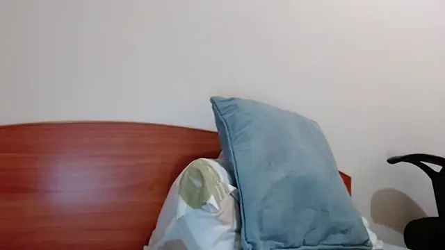 jollene online show from 04-04-26, 12:57