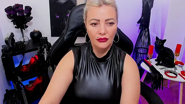 Snapshot of demisweet chatting on 02-10-25, 02:48 demisweet online show from 02-10-25, 02:48