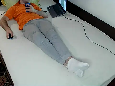 bul boy online show from 04-18-26, 06:34