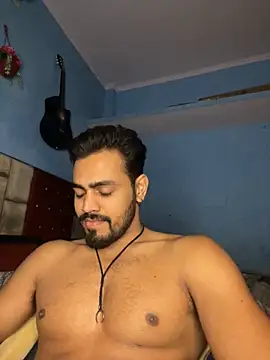 Snapshot of fireboyyyyy chatting on 11-23-25, 12:32 fireboyyyyy online show from 11-23-25, 12:32