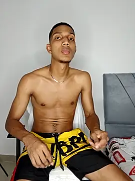 Snapshot of miguelmarcus chatting on 09-10-25, 07:14 miguelmarcus online show from 09-10-25, 07:14