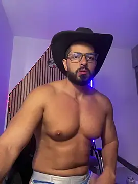 Snapshot of magnumchris chatting on 02-12-26, 09:32 magnumchris online show from 02-12-26, 09:32