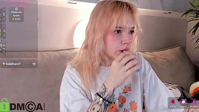 Molly Platt online show from 03-18-26, 09:12