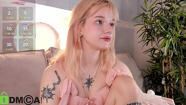 Molly Platt online show from 03-26-26, 09:04