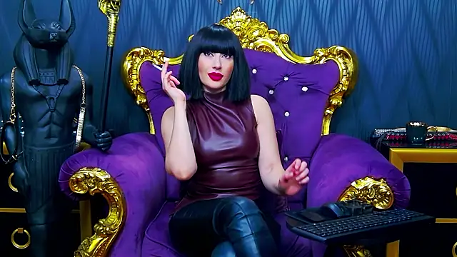 LaraMaeve online show from 02-05-26, 06:07