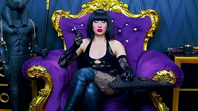 LaraMaeve online show from 02-15-26, 05:48