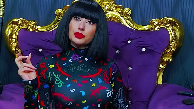 LaraMaeve online show from 04-01-26, 04:24