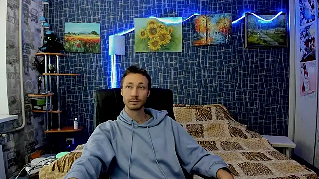 CuteBoy228 online show from 12-18-25, 01:17