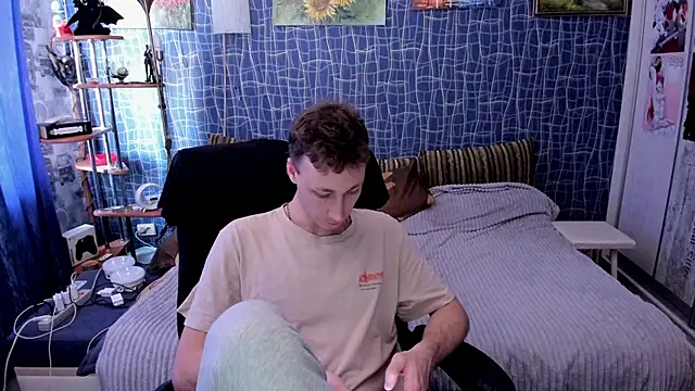 CuteBoy228 online show from 03-21-26, 12:43