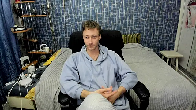 CuteBoy228 online show from 04-13-26, 09:09