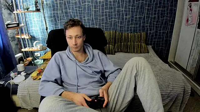 CuteBoy228 online show from 04-18-26, 11:25