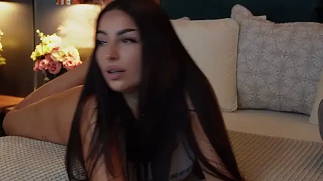 Snapshot of EmilyTrix chatting on 11-20-25, 05:23 EmilyTrix online show from 11-20-25, 05:23