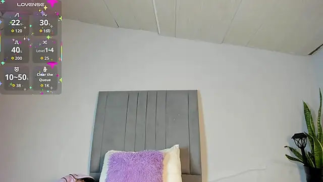 Sophia Ebony online show from 11-04-25, 12:48