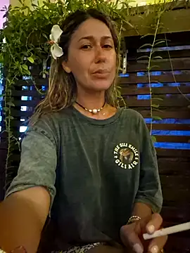 CelynaRoss online show from 02-18-26, 02:24