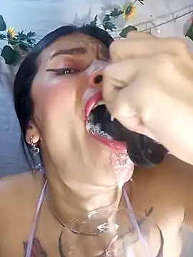 karinnahotdirty online show from 04-01-26, 10:18